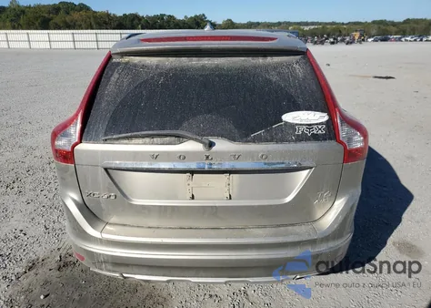 2015 Volvo Xc60 T6 Premier z USA, uszkodzony, nr VIN YV4902RB2F2620589